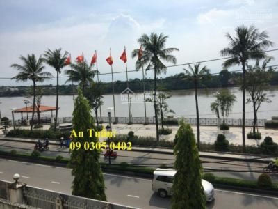 5. Mặt bằng kinh doanh rộng 300-400m2 thích hợp kinh doanh chuỗi: Nhà hàng, cafe, karaoke, spa