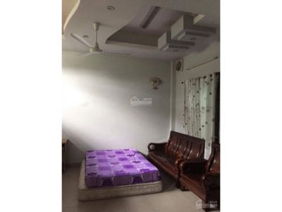 4. Cho thuê nhà 1 trệt 2 lầu, gần đài truyền hình Bình Dương 17tr/th. LH 0986316377